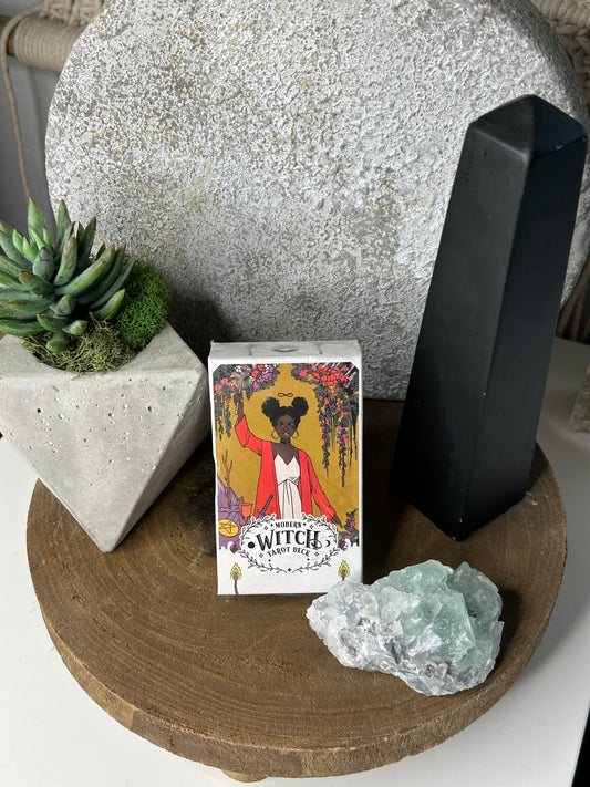 The Modern Witch Tarot Deck