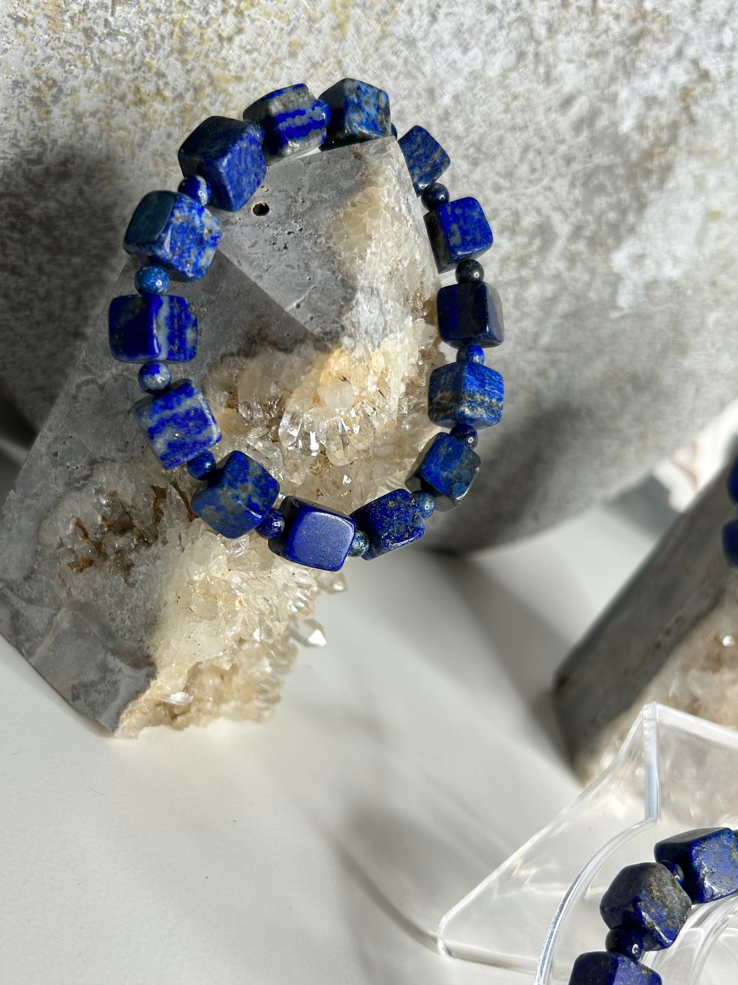 Lapis Lazuli cube bracelet