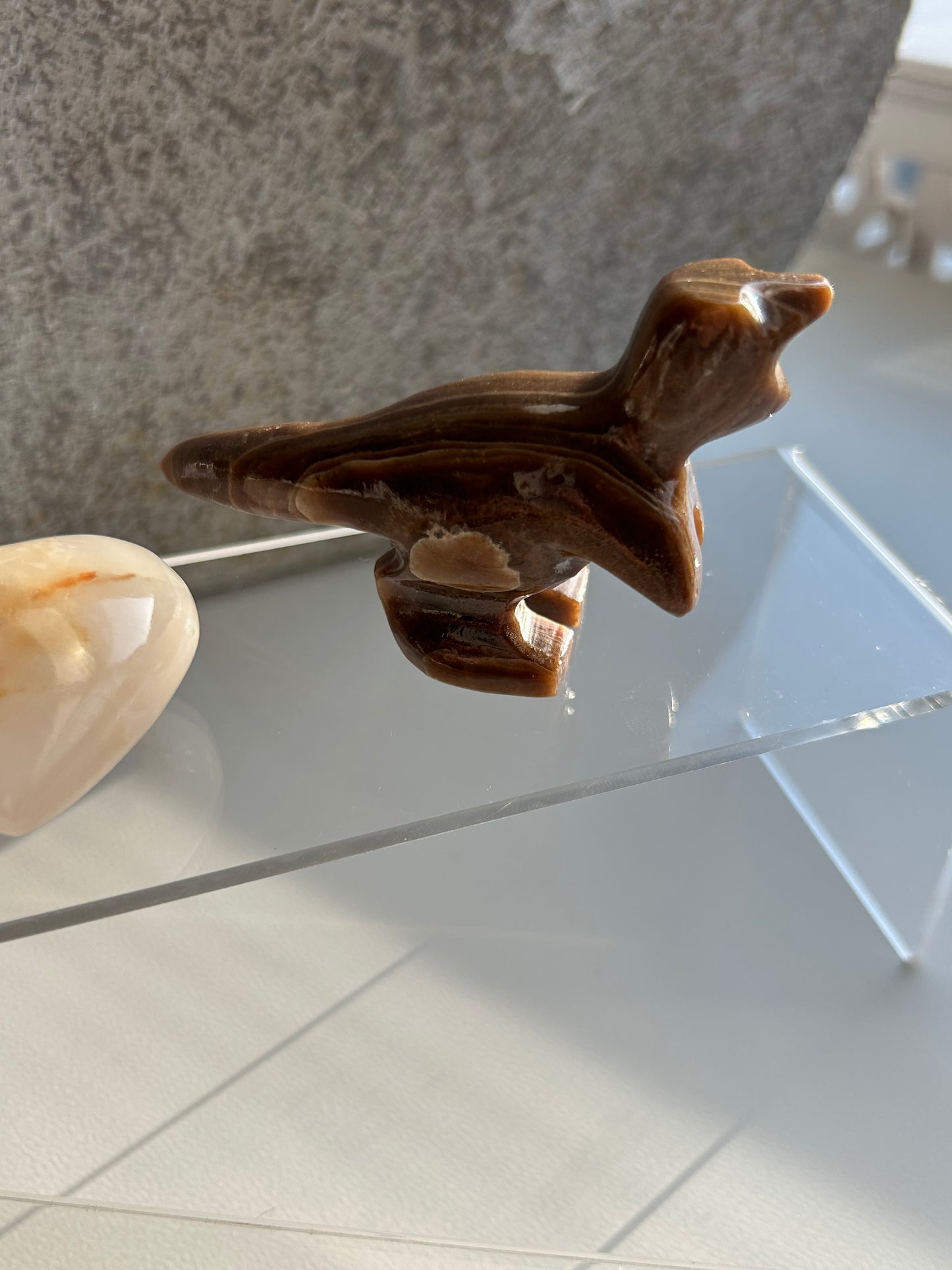 Banded Onyx small Dino carving