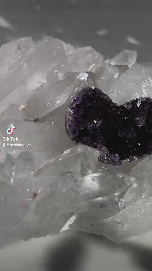 Mini AAA grade Amethyst Heart carving